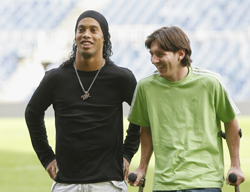 阿隆索难镇住更衣室：皇马是否需要重建？弃用功勋主帅要付出代价？