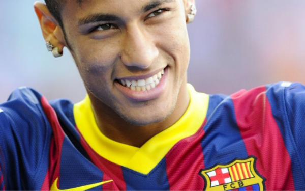 中超11月最佳阵容：法比奥、瓦科领衔，吴曦、王燊超入选（中超11月最佳阵容出炉：法比奥、瓦科领衔，吴曦与王燊超在列）