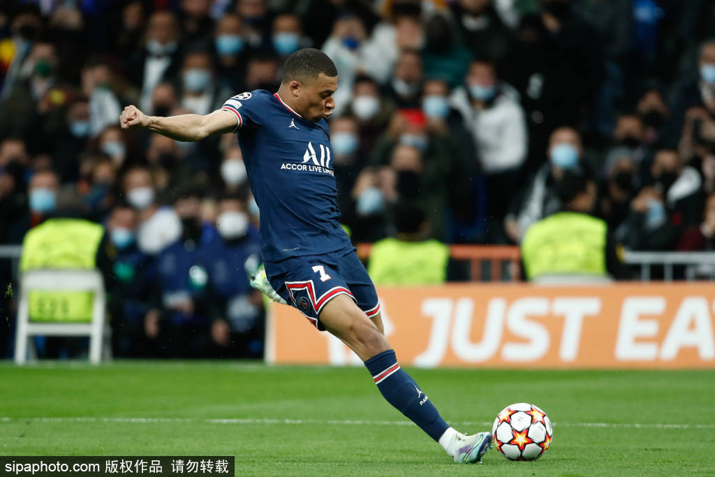 全市场：罗马和那不勒斯最近都询问了引进基耶萨的可能