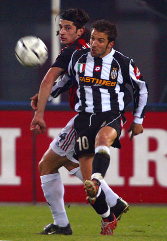 卡佩罗：差点被打成0-2前尤文踢得很糟；两名边锋回防是好迹象