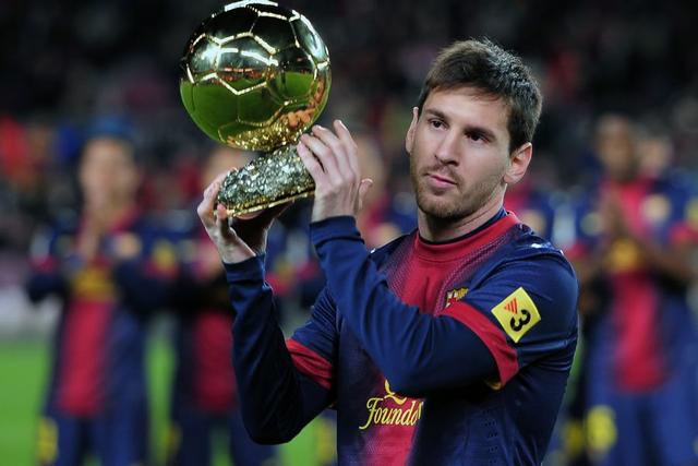 奥尔莫进球的艺术作品：26次传球，巴萨团队配合的巅峰演绎