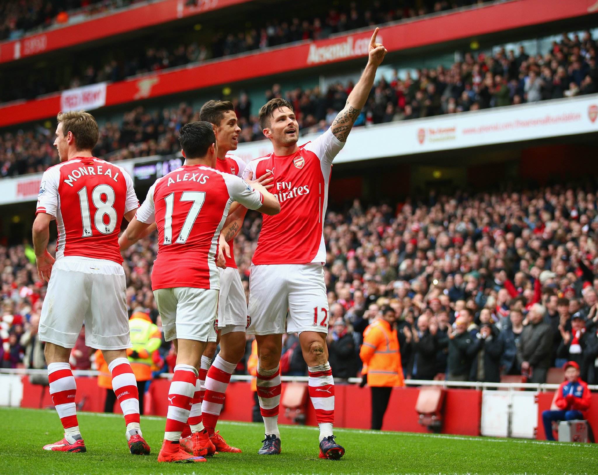 这下真是把足球踢成了艺术（足球踢出了艺术的境界）