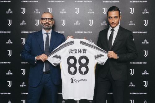 赖因德斯：今天比赛证明我配得上首发，晋级世界杯要庆祝一下（赖因德斯：表现证明我应获首发，晋级世界杯值得庆祝）