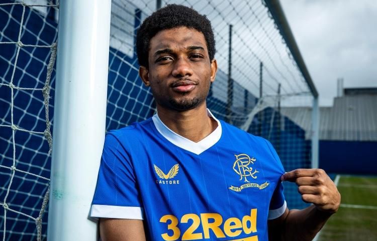 西甲：巴萨4-1大胜瓦伦西亚